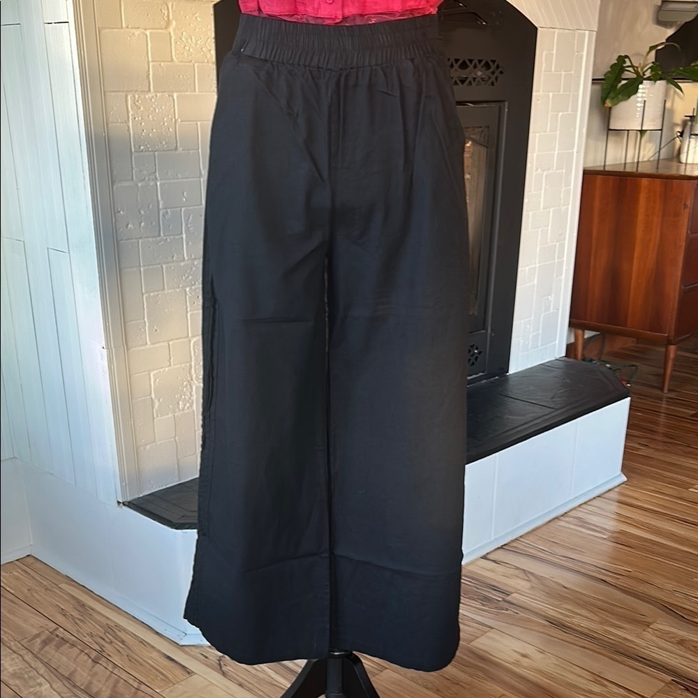 Preeya Closet Black Wide-Leg Pants - Picture 1 of 8
